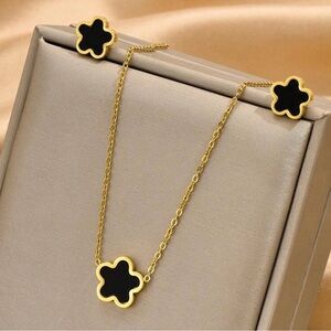 New 3pcs/Set Gold-Color Stainless Steel Plated Black Flower Necklace Earrings